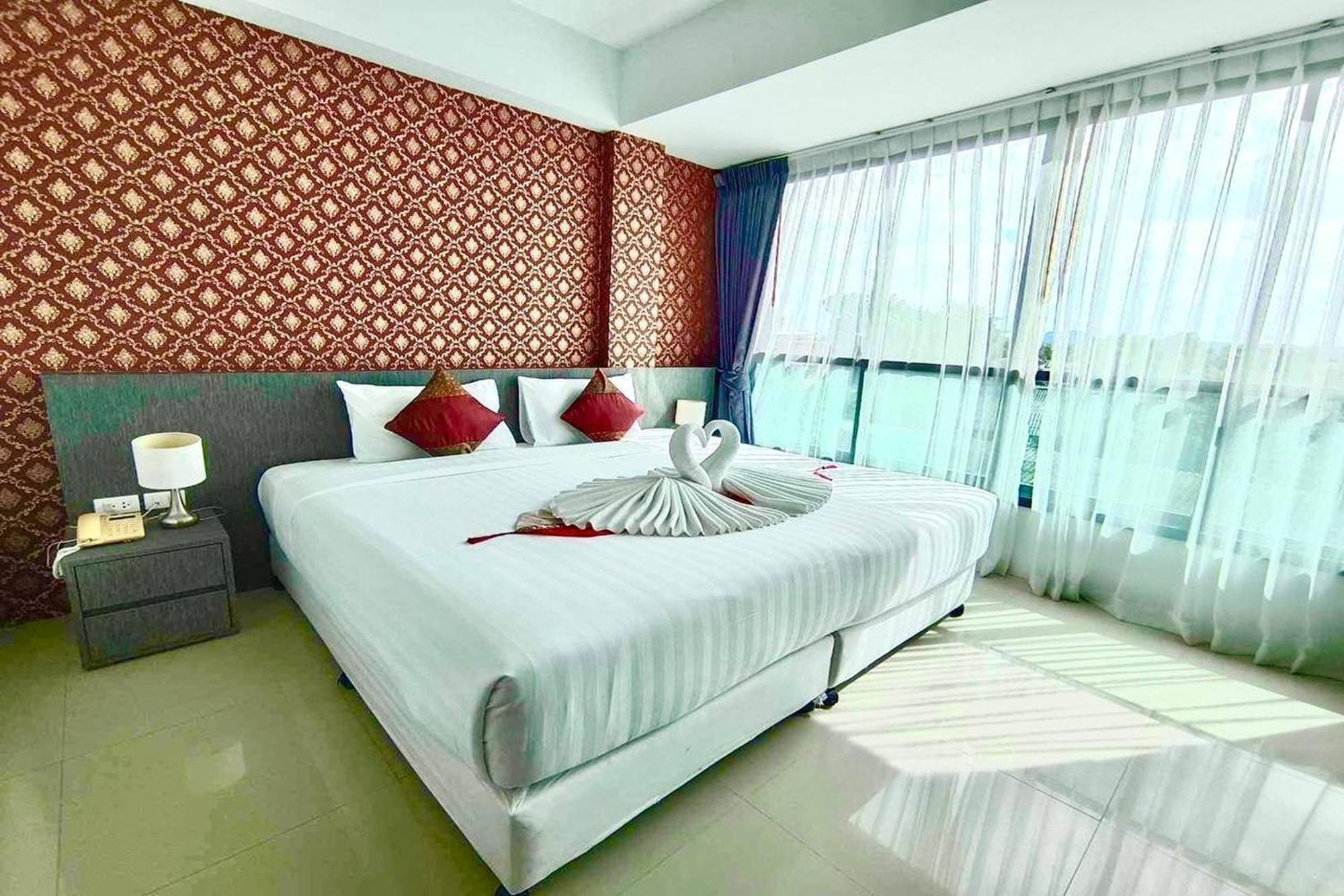 The Thames Pool Access Resort & Villa - Sha Extra Plus Chalong Ngoại thất bức ảnh